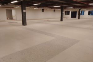 Colocacion loseta porcelanato ceramicos recubrimientos petreos y proyecto arquitectonico | Albañil Peru